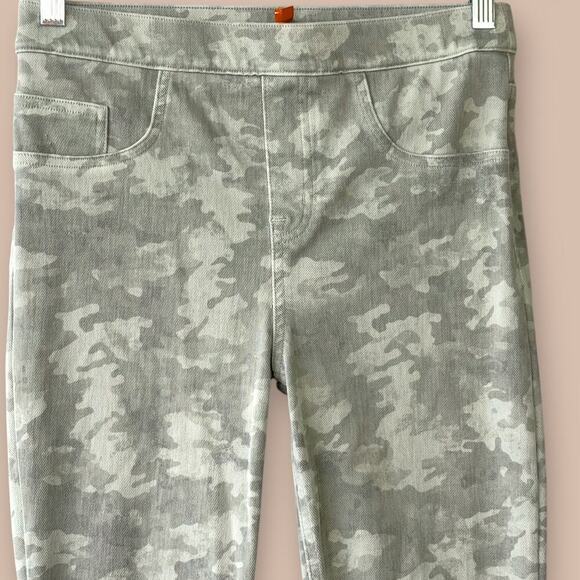 SPANX Camo Jeggings Slim Fit Ankle Leggings Pull On Size M Stone Washed Stretchy - Picture 4 of 16